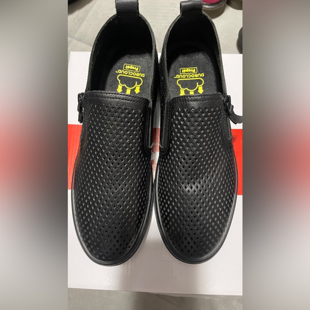 Selling black shoes size 8.5 in Women’s.